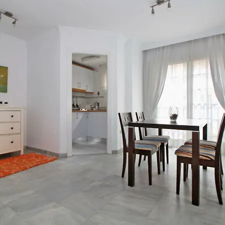 Del Parque Flats Malagueta